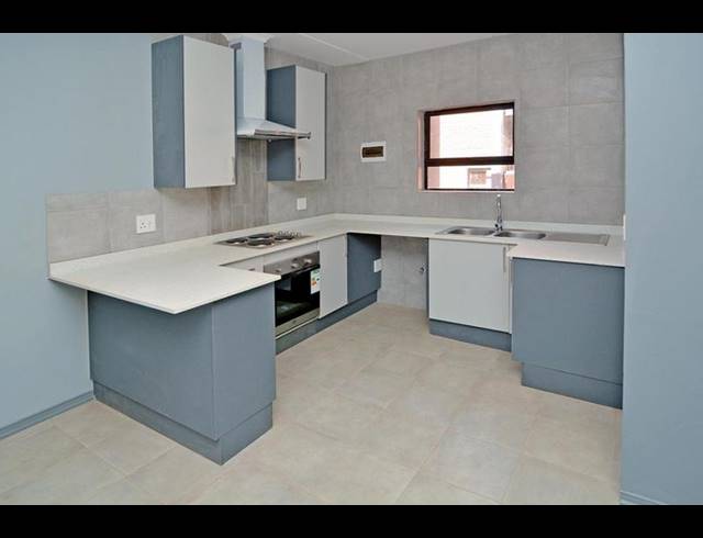 3 BEDROOM APARTMENT FOR SALE IN WITPOORTJIE